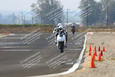 media/Sep-20-2025-TrackDaz (Sat) [[27f0cde673]]/B Group/220pm (Turn 9)/